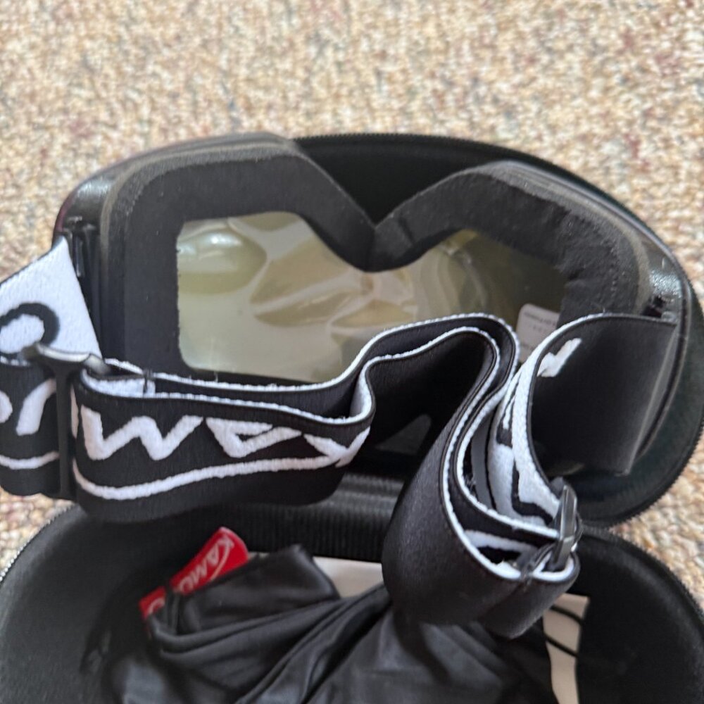 🏂✨ Kamugo Frameless Ski/Snowboard Goggles w/ Hard Case ✨🏂 - Picture 5 of 9